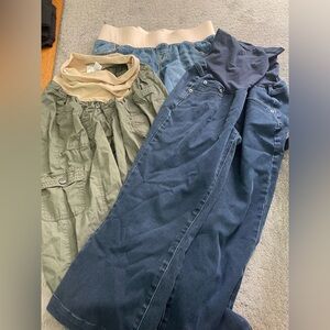 (3) Pairs Of Maternity Capris